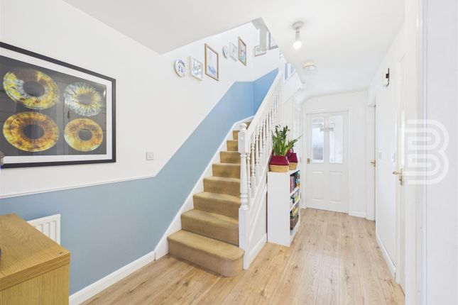26, Longstork Road, Rugby photo 3