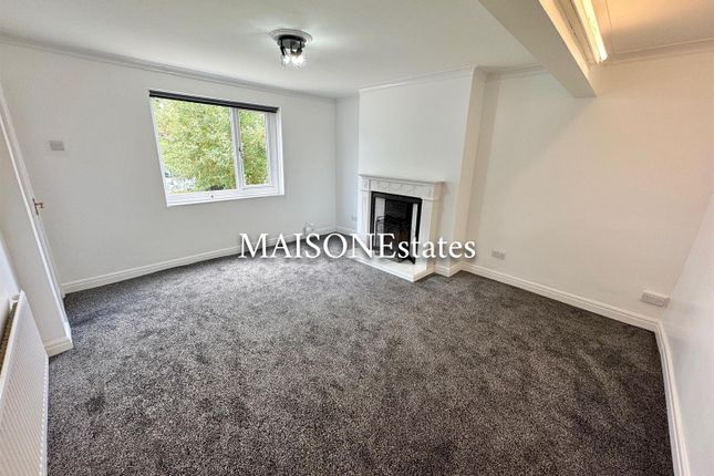 38, Potters Green Road, Coventry photo 3