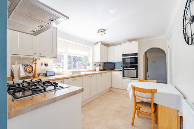 12 Heidi Close, Dereham photo 4