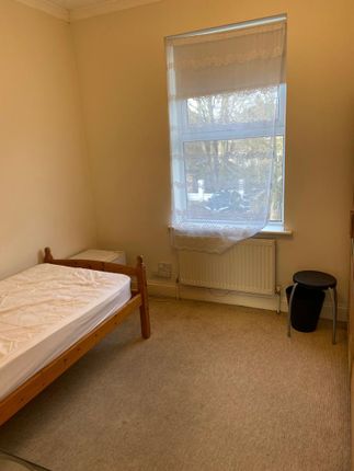 Thumbnail Terraced house to rent in Seely Road, London