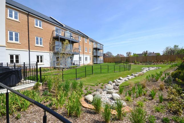 Flat for sale in London Road, Dorchester