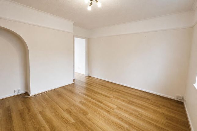 202, Repton Road, Orpington photo 2