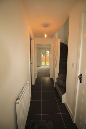 28, Nottingham photo 5