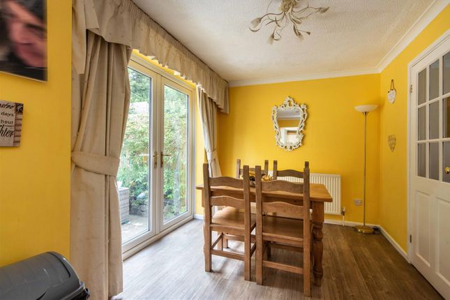 37, Camelot Avenue, Nottingham photo 3