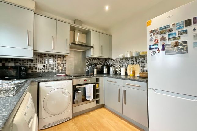 Apt 3, Willow Court Springfield Drive, Crewe photo 4