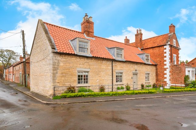 Thumbnail Cottage for sale in High Street, Osbournby, Sleaford