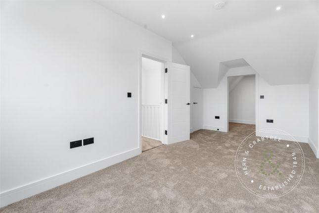 Flat 2, 102, Wyndham Crescent, Cardiff photo 3