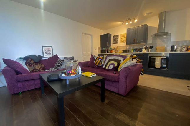 Basement 20 Marine Terrace, Aberstwyth photo 2