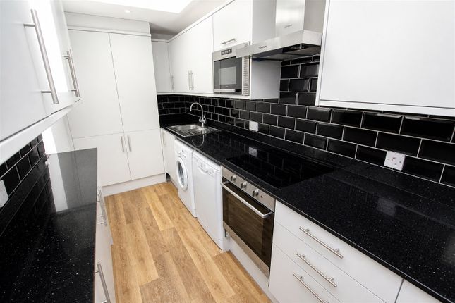HUBERT ROAD, BIRMINGHAM photo 2