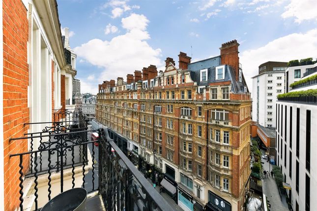 Knightsbridge Luxury  Flat 30, Wellington Court (39).Jpg