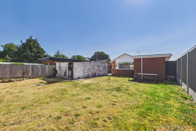7 Brecon Close, Wrexham photo 3