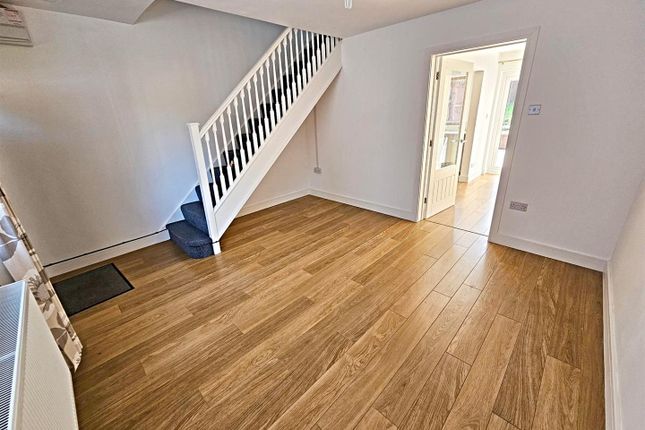 12, Llys Coed, Pontypridd photo 2