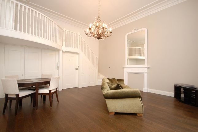 1-bed flat on Flat 12, 39-40, Queen's Gate, South Kensington, £675,000