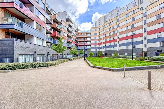 Flat for sale in Montmorency Gardens, London