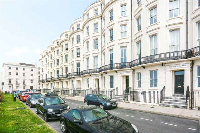 Thumbnail Flat to rent in Percival Terrace, Brighton, East Sussex