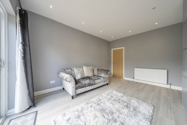5, Selwood Road, Sutton photo 4