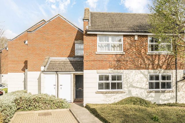 Thumbnail Flat to rent in Knaresborough Drive, Earlsfield