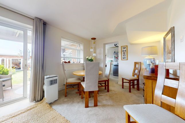 21, Beacon Road, Maidstone photo 4