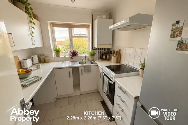 48 Quilter Close, Luton photo 5