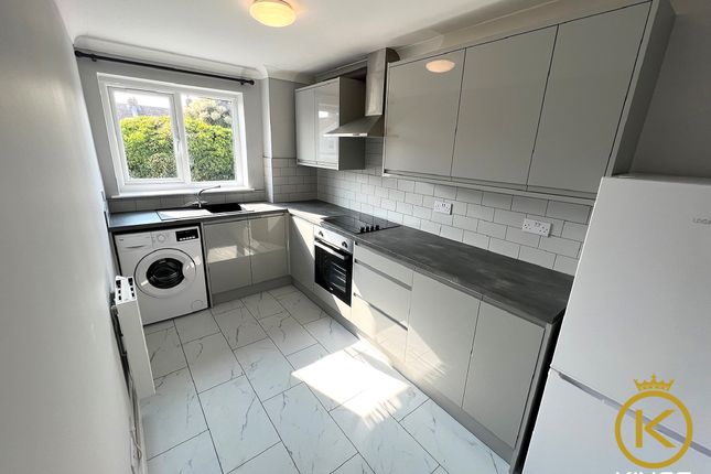 4 Rhys Court, 15, Apsley Road, Fratton photo 3