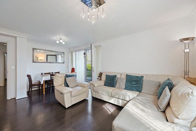 Flat for sale in Oat House, Peacock Close, Mill Hill, London