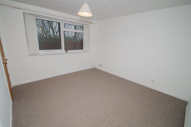 18, Shearing Close, Nottingham photo 4