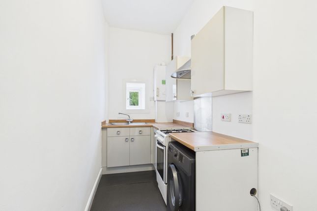Flat 3, Hamilton photo 4