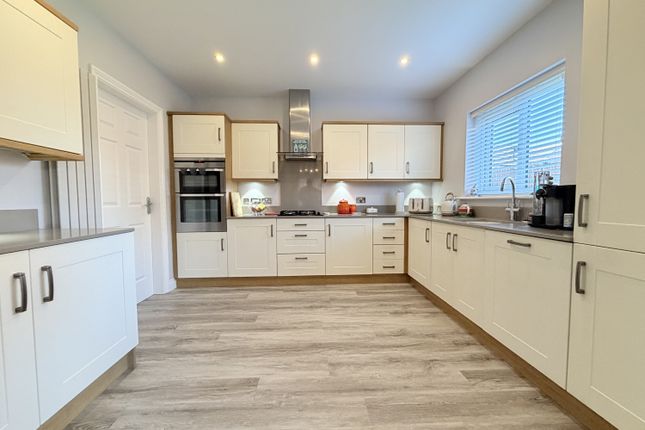 6, Hutton Way, Durham photo 4