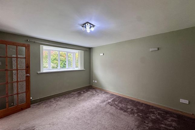 10, Russett Way, Newent photo 4