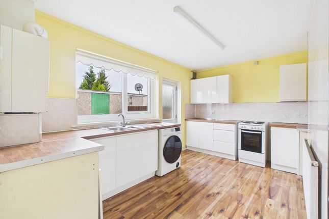 27 Brynteg Terrace, Ebbw Vale photo 3