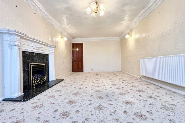 18, Belmont Road, Kirkby In Ashfield photo 4