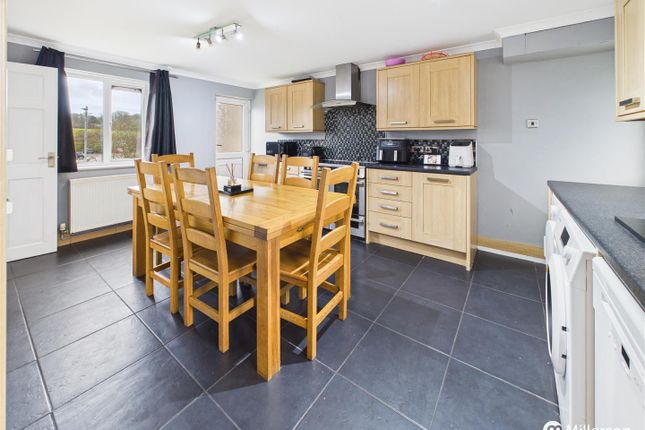 7, St Aubyns Estate, Nr Camborne photo 2