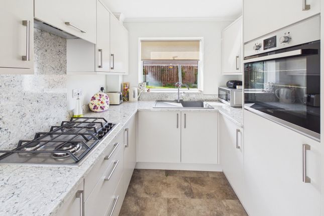 12, Pembroke Way, Whitby photo 3
