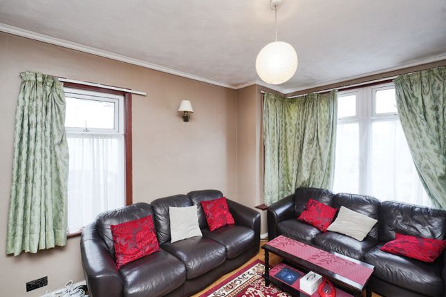 Semi-detached house for sale in Claremont Road, Luton