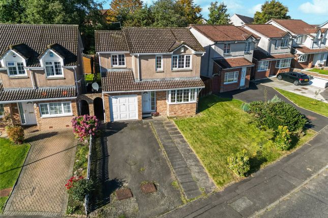 8, Myreton Drive, Stirling photo 2