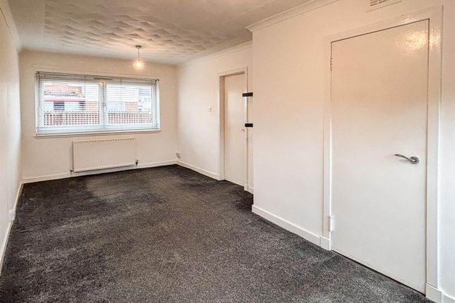 10, Denholm Drive, Wishaw photo 4