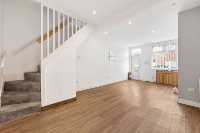 32 Orville Street, St. Helens photo 2