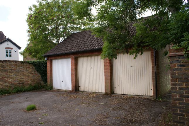 Semi-detached house for sale in Hamilton Mead, Bovingdon, Hemel Hempstead