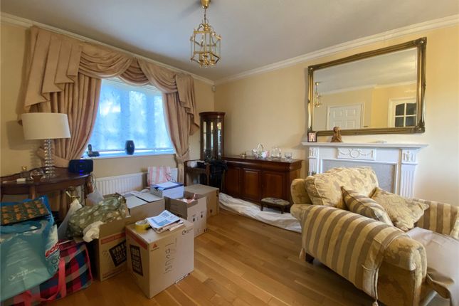 24, Acacia Way, Kent photo 4