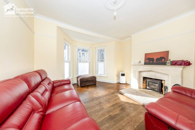 51, College Street, Ammanford photo 2