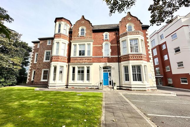 Thumbnail Flat to rent in Poppy Place, Crosby Road North, Waterloo