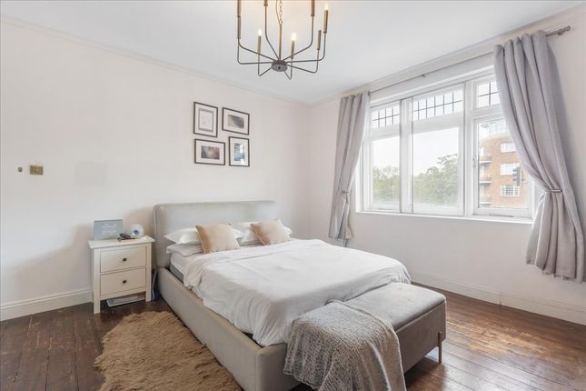 Flat 53, Talgarth Mansions, London photo 2