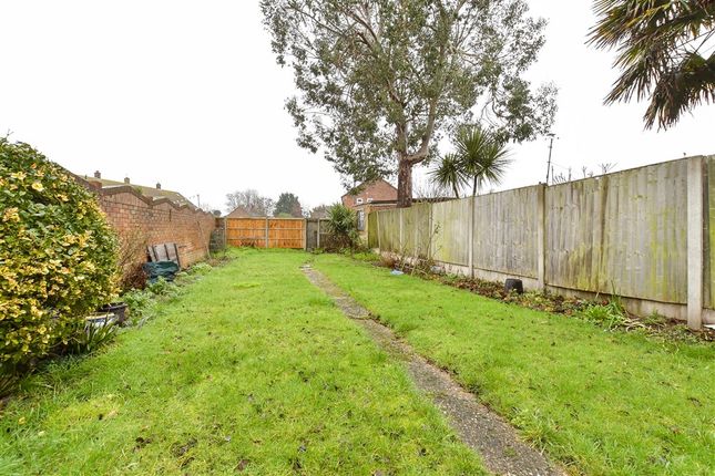Swalecliffe Court Drive, Whitstable photo 2