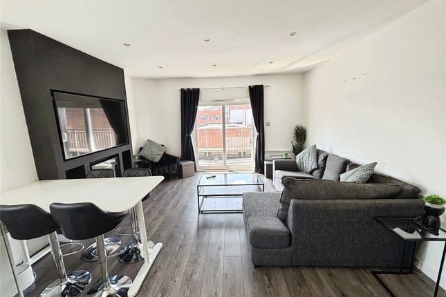 Flat 18, Deuce House, 20, Wimbledon Street, Leicestershire photo 3