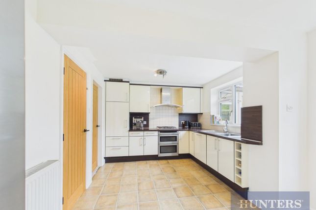 10, East Carr, Scarborough photo 3