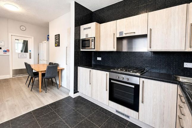 95, Bradford Street, Bolton photo 5