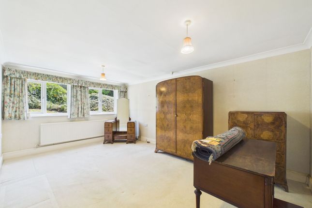 5 Oak Tree Gardens, Matlock photo 4