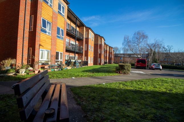 Flat for sale in Hilton Crescent, West Bridgford, Nottingham, Nottinghamshire