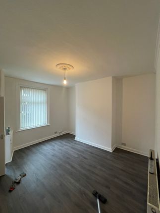 8, Thornley Street, Middleton photo 4