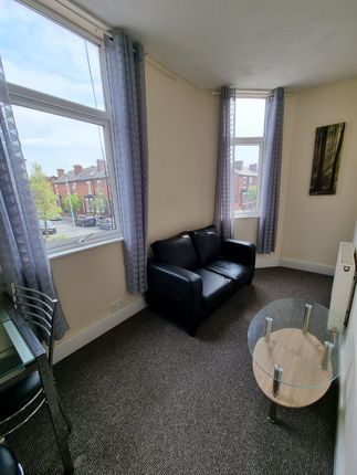46 Davenport Avenue, Manchester photo 2
